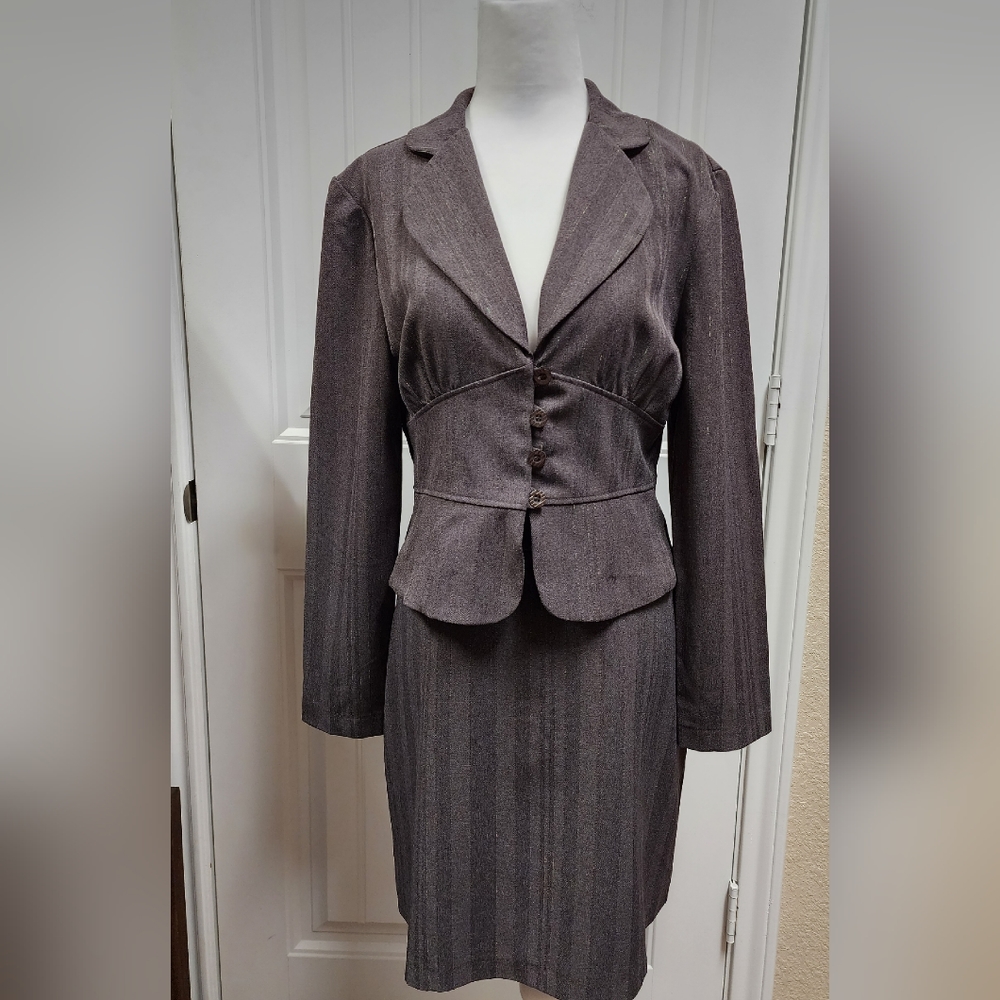 Women's 2-Piece Pinstripe Skirt Suit